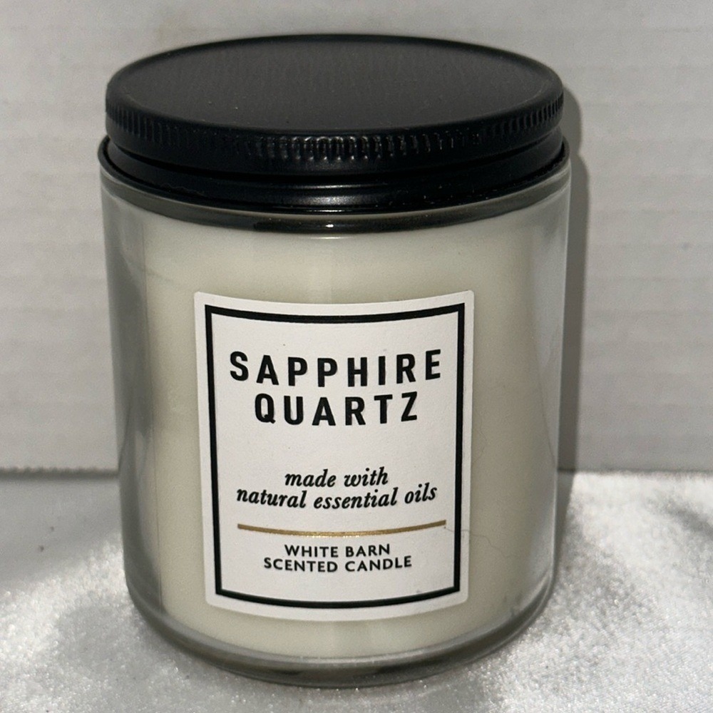 White Barn Sapphire Quartz Scented Candle Single Wick with Essential Oils